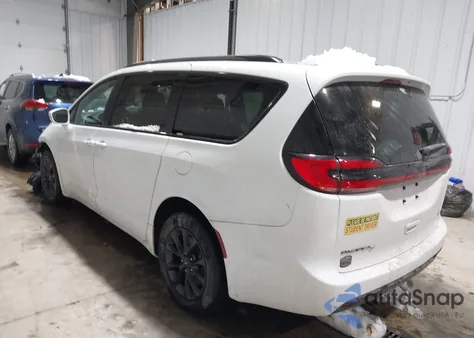 2022 Chrysler Pacifica Touring L Awd from USA, damaged, VIN 2C4RC3BG3NR135111